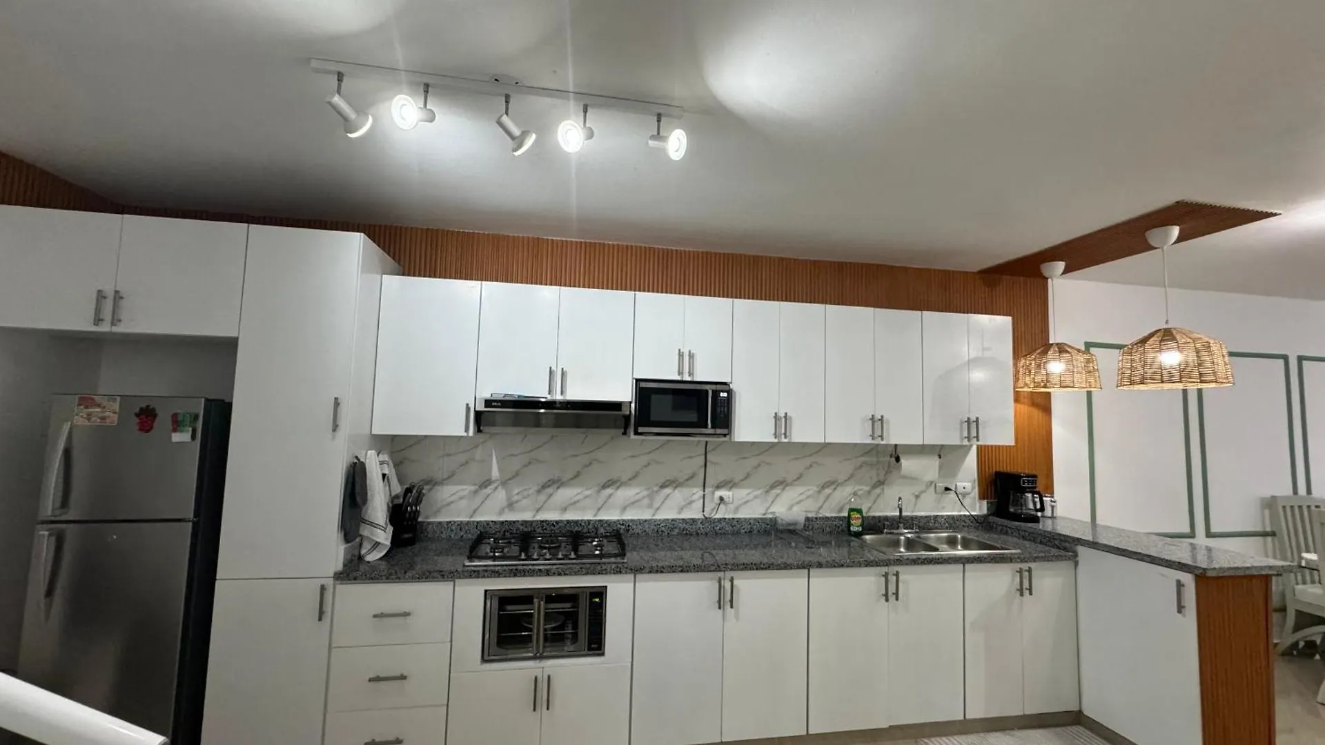 3Br Apartment With Private Terrace And Jacuzzi 3Mins From The Beach لا رومانا